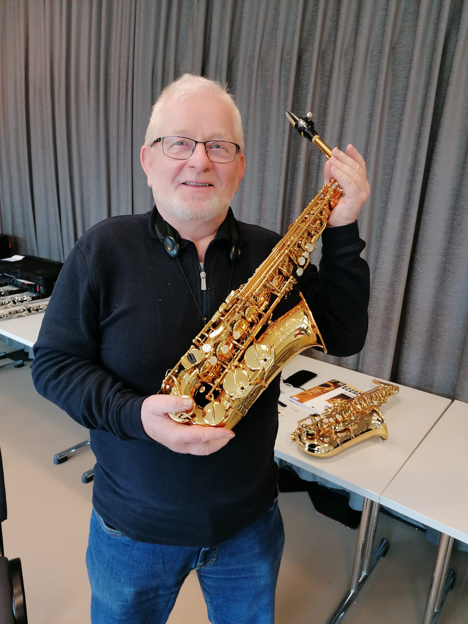 Es-Alt Saxophon SELMER Supreme dunkler Goldlack / graviert